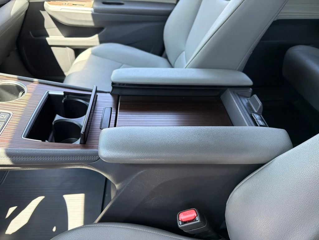 2024 Toyota Sienna XLE 7 Passenger