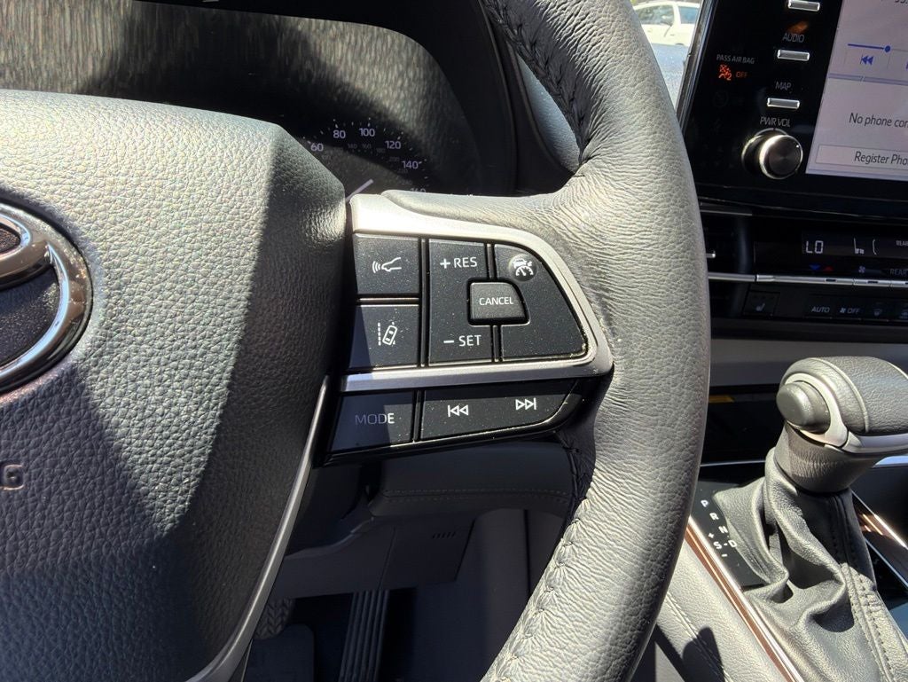 2024 Toyota Sienna XLE 7 Passenger