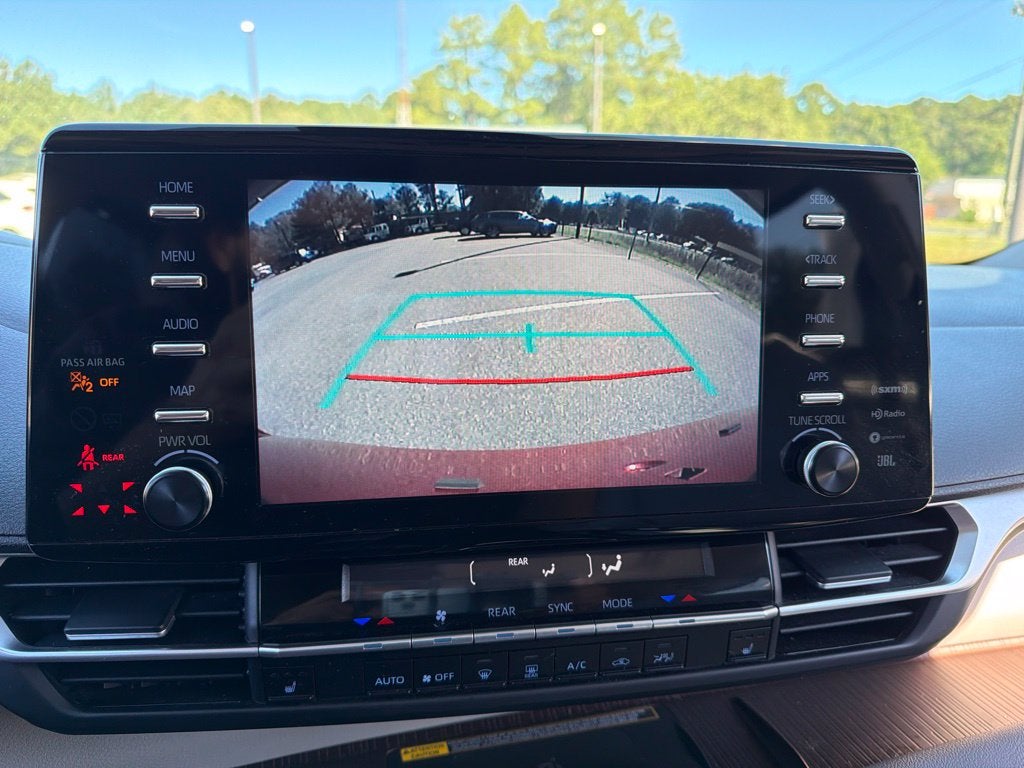 2024 Toyota Sienna XLE 7 Passenger
