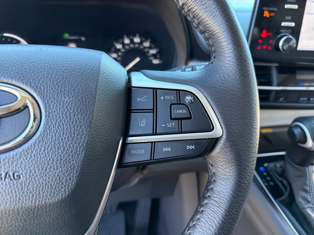 2024 Toyota Sienna XLE 7 Passenger