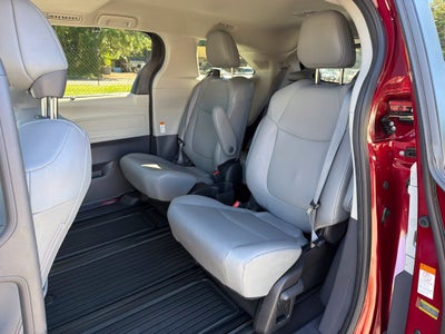 2024 Toyota Sienna XLE 7 Passenger