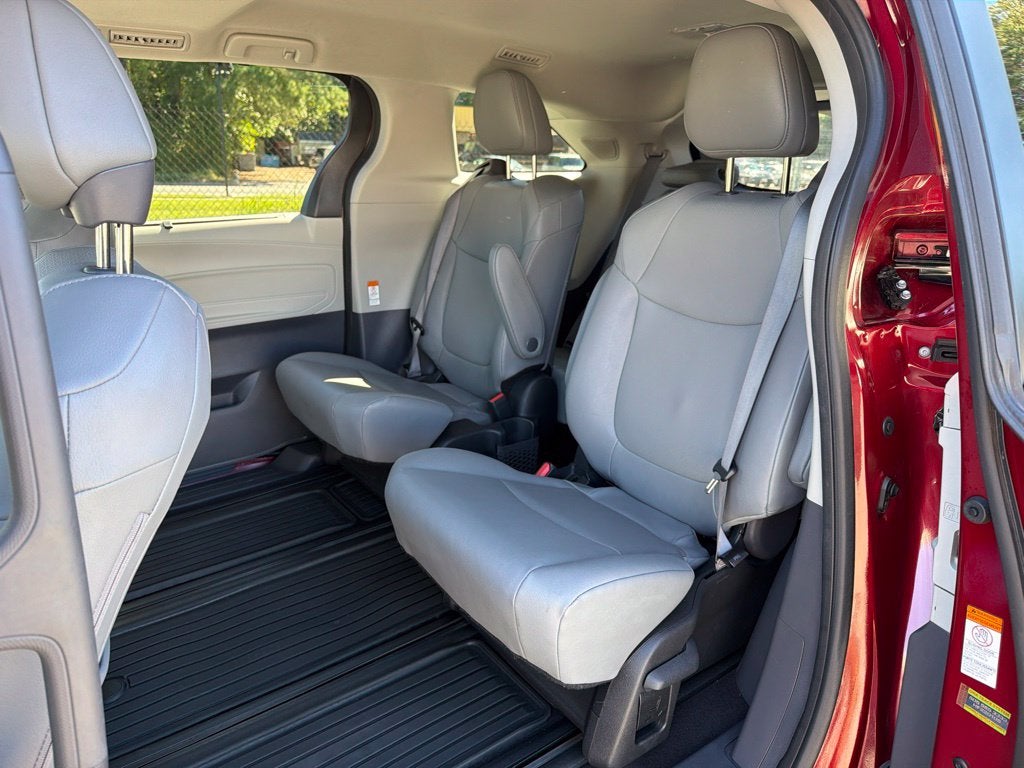 2024 Toyota Sienna XLE 7 Passenger