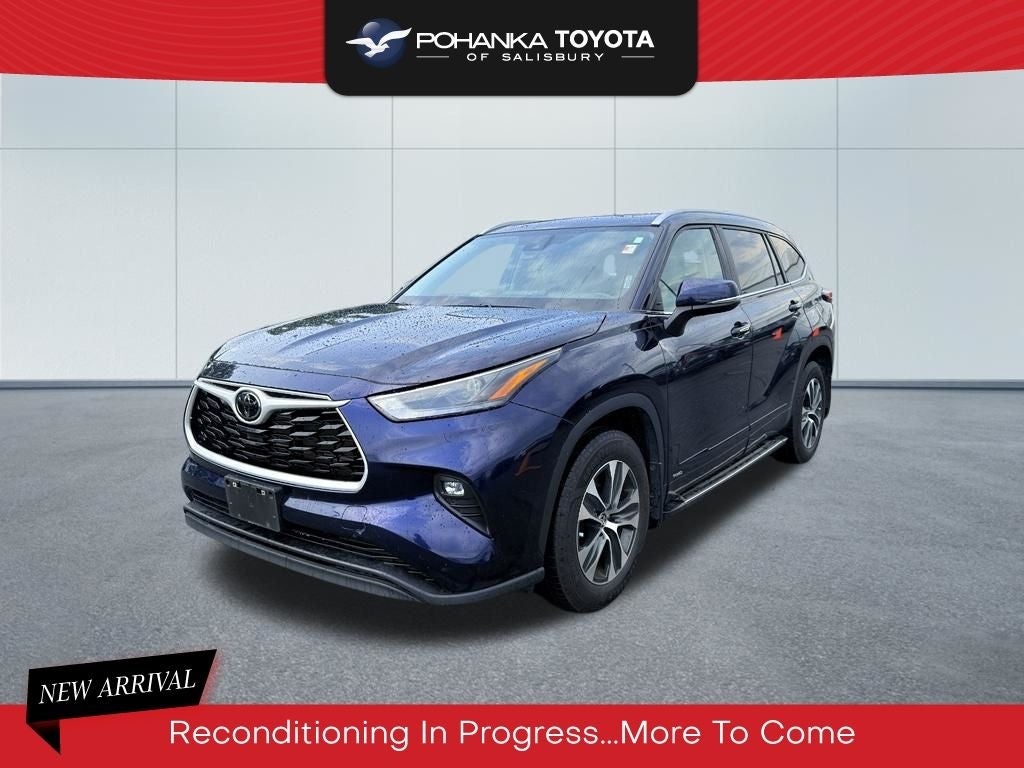 2025 Toyota Highlander Hybrid XLE