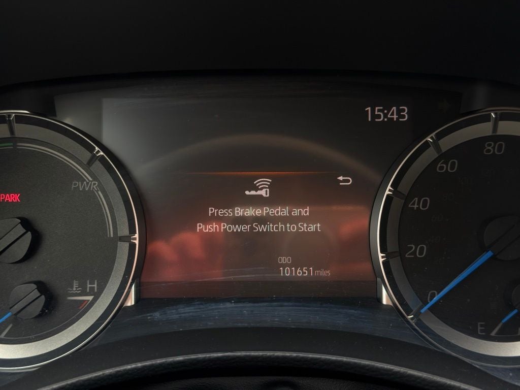 2025 Toyota Highlander Hybrid XLE