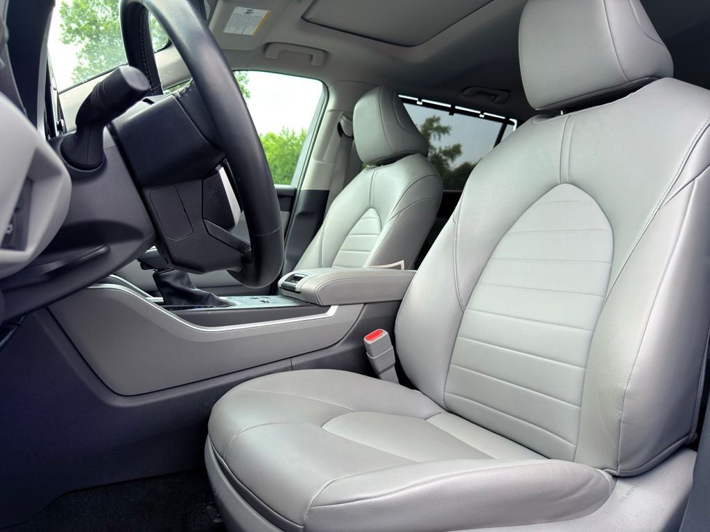 2025 Toyota Highlander Hybrid XLE