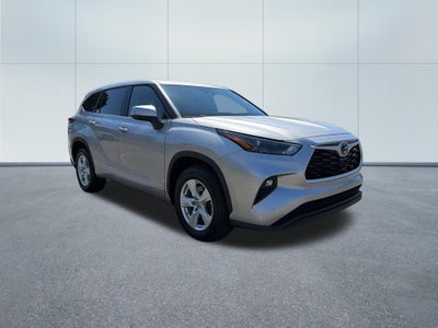 2023 Toyota Highlander LE