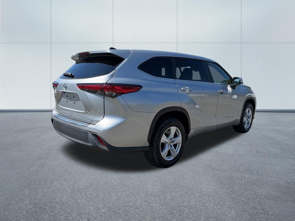 2023 Toyota Highlander LE