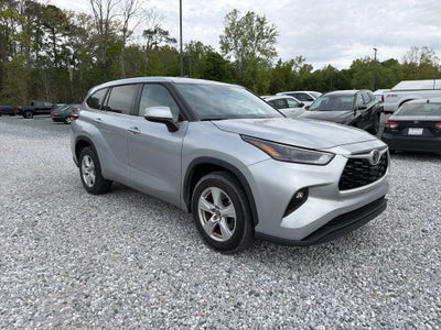 2023 Toyota Highlander LE
