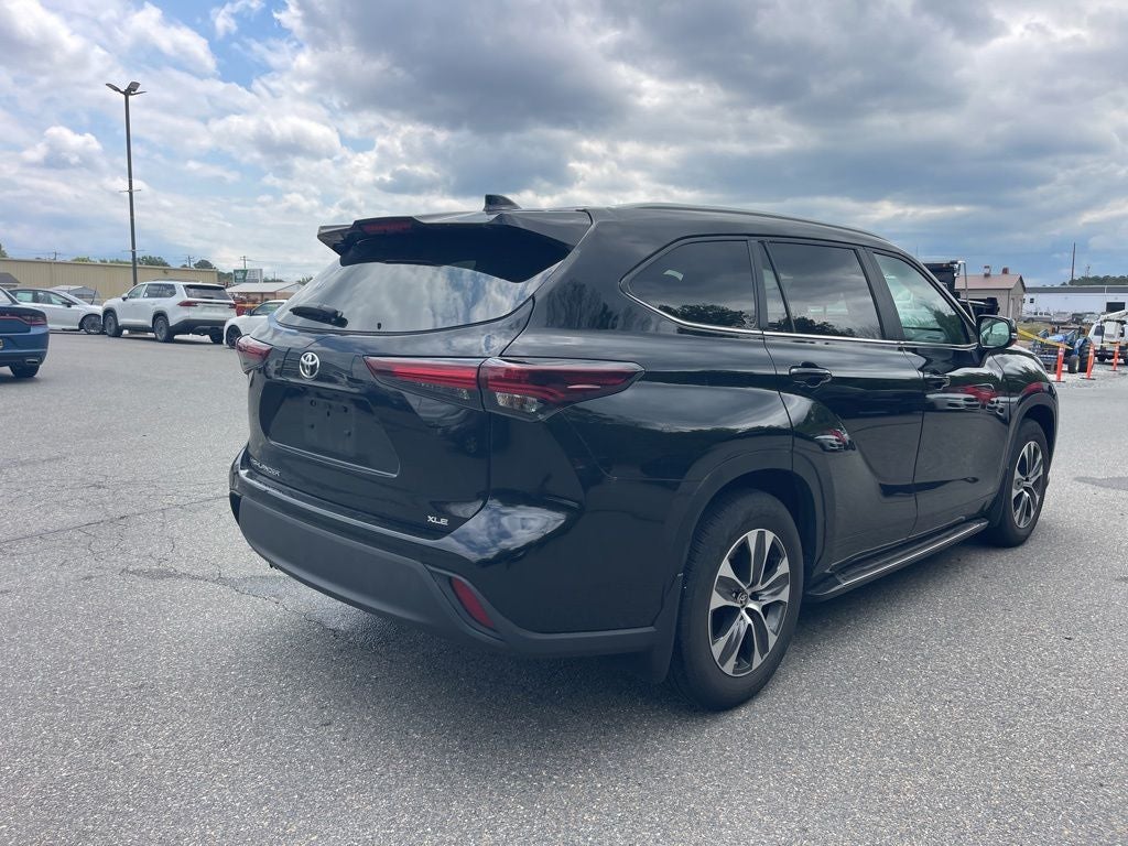 2024 Toyota Highlander XLE