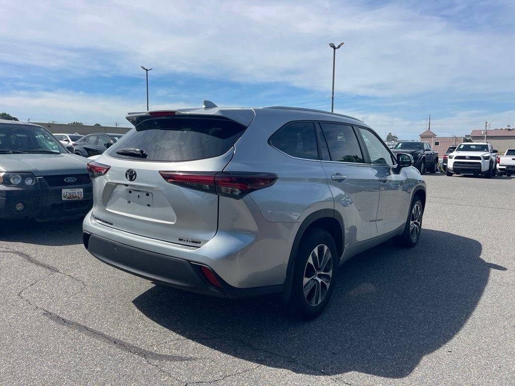 2024 Toyota Highlander XLE