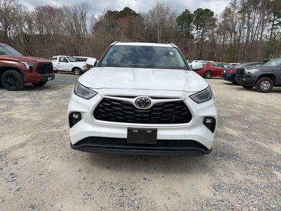 2025 Toyota Highlander XLE