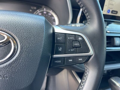 2024 Toyota Highlander XLE
