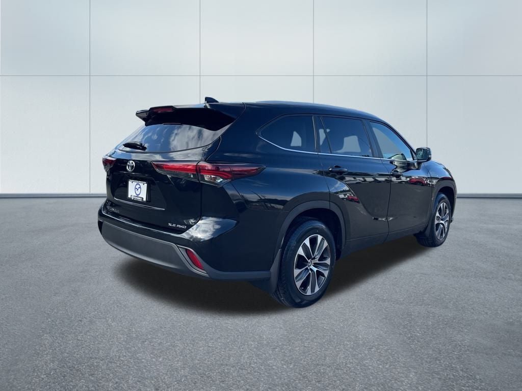 2024 Toyota Highlander XLE