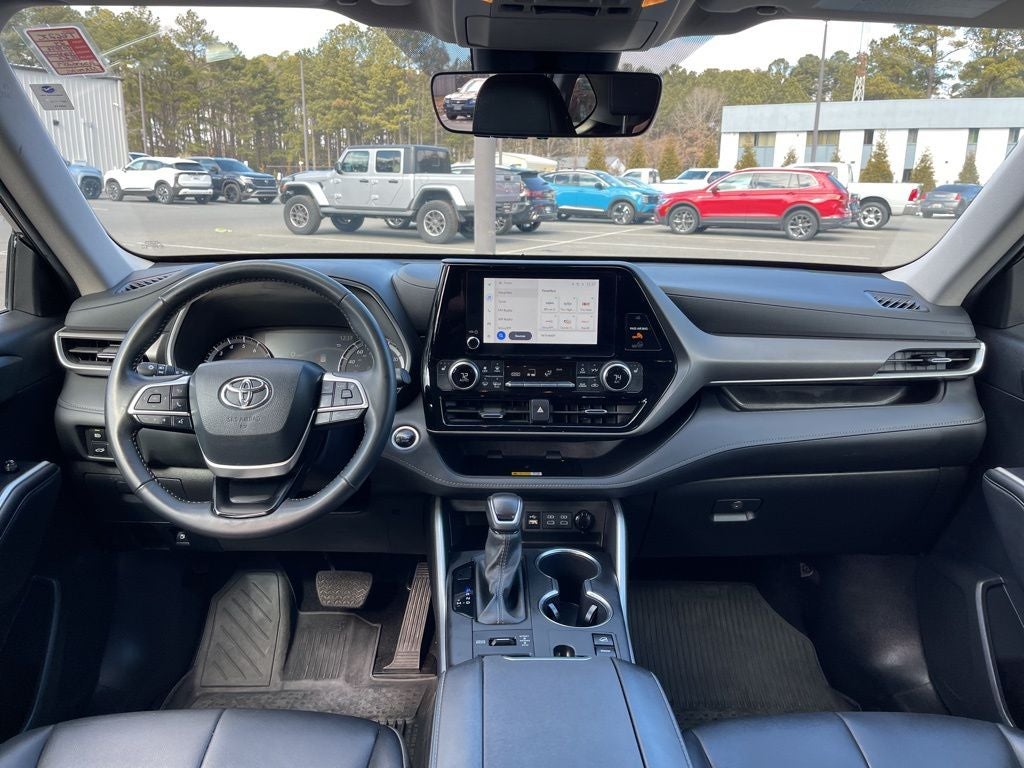 2024 Toyota Highlander XLE