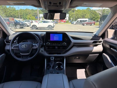 2024 Toyota Highlander XLE
