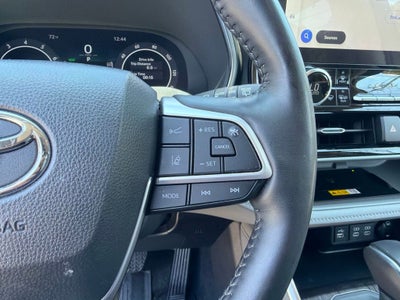 2024 Toyota Highlander Platinum