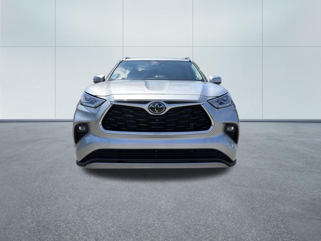 2024 Toyota Highlander Platinum