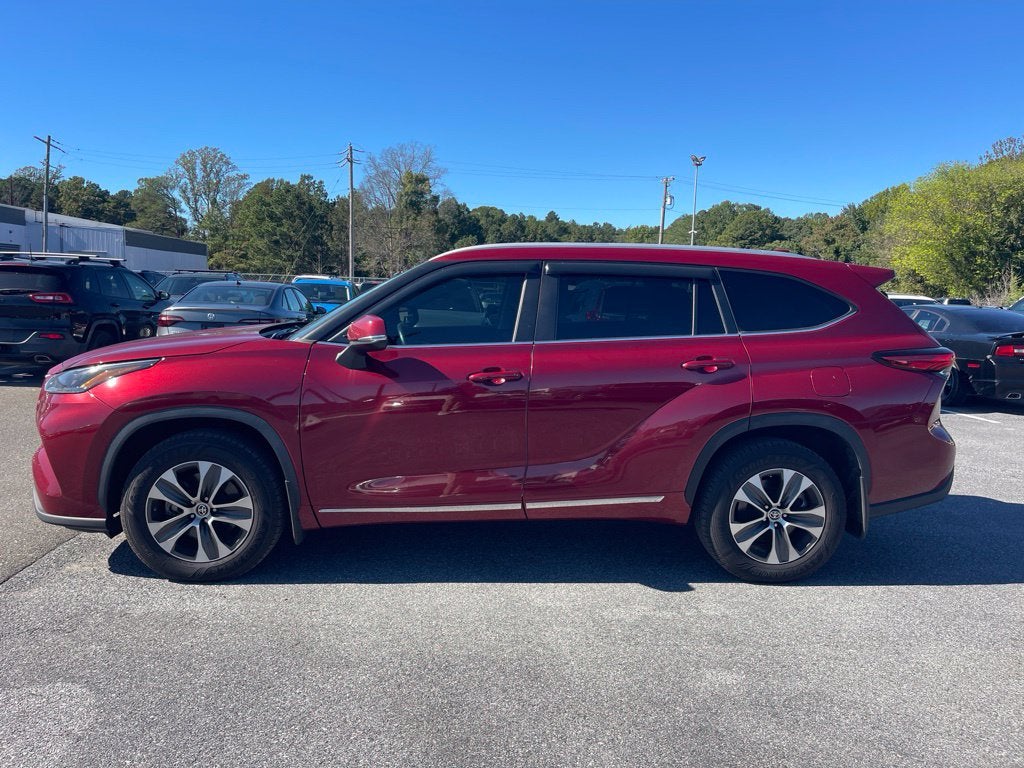 2023 Toyota Highlander XLE
