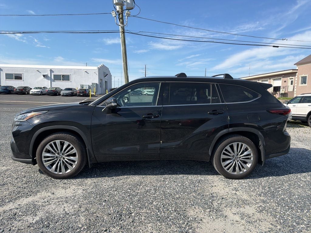2024 Toyota Highlander Platinum