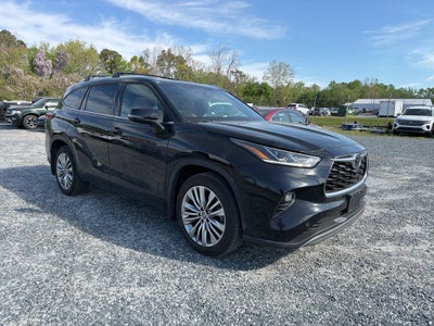 2024 Toyota Highlander Platinum