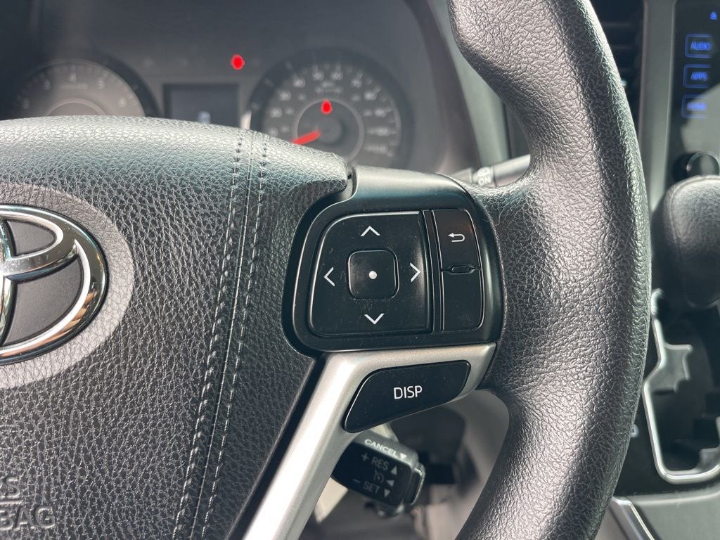 2017 Toyota Sienna LE