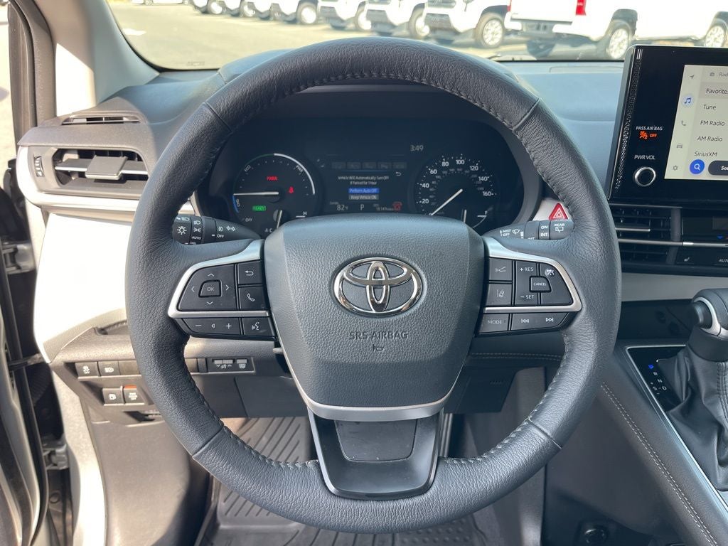 2025 Toyota Sienna XLE 7 Passenger