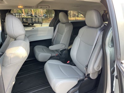 2025 Toyota Sienna XLE 7 Passenger