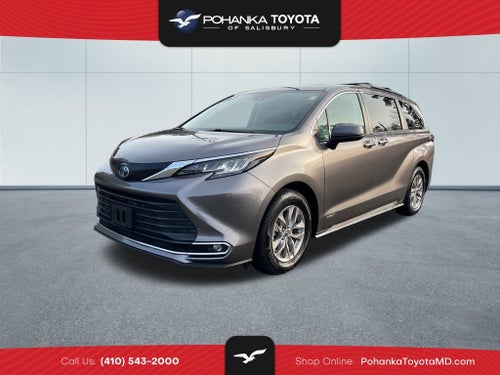 2021 Toyota Sienna XLE