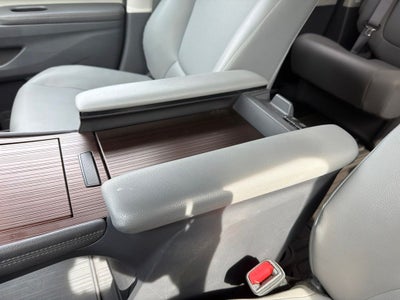 2021 Toyota Sienna XLE 7 Passenger