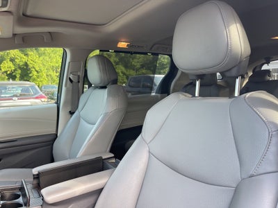 2023 Toyota Sienna XLE 7 Passenger