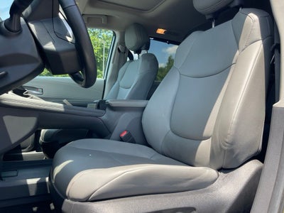 2024 Toyota Sienna XLE 7 Passenger