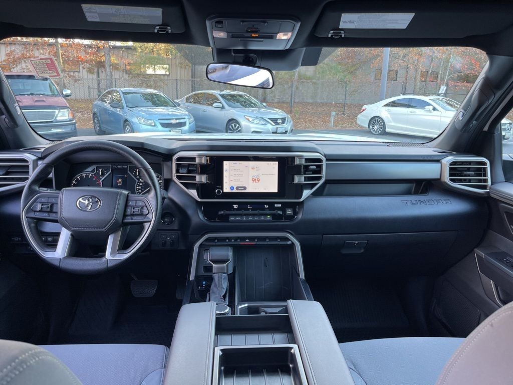 2025 Toyota Tundra SR5