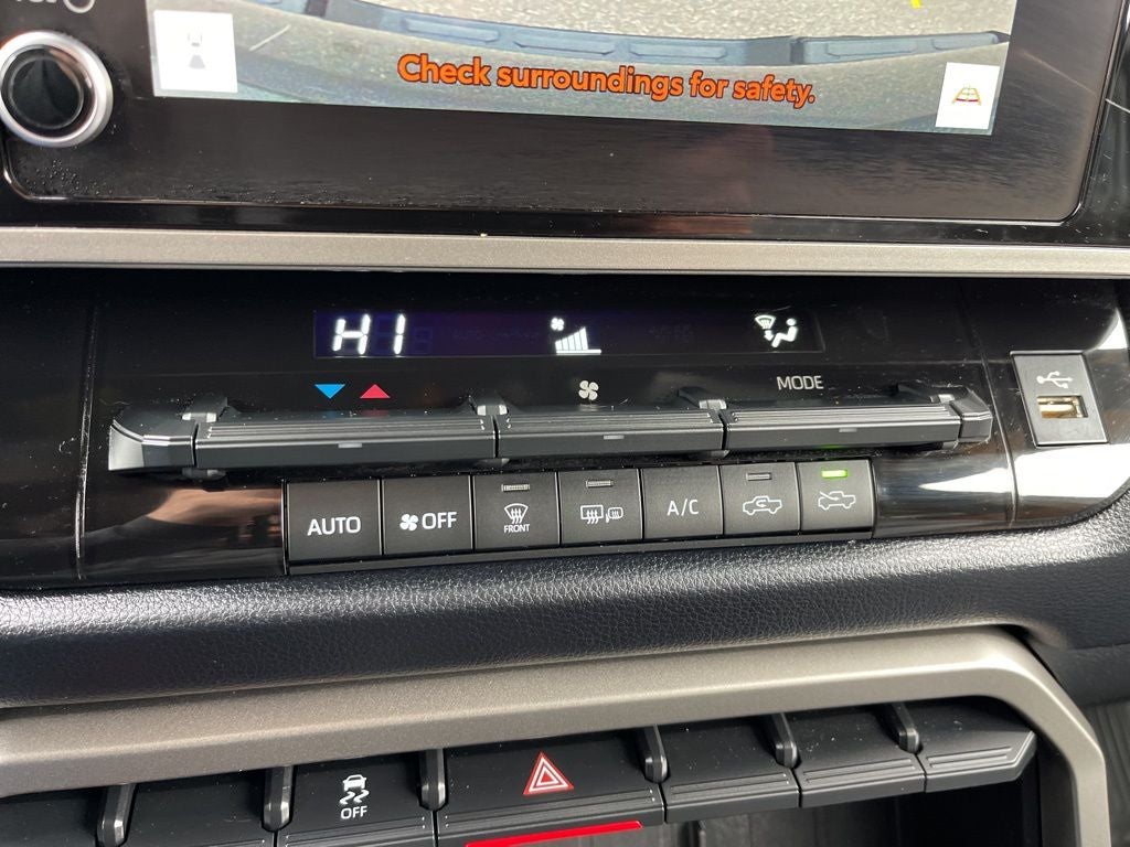 2025 Toyota Tundra SR5