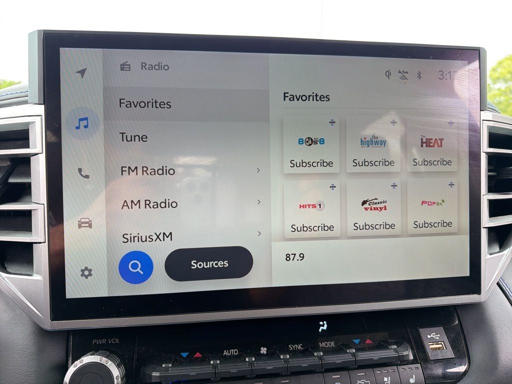 2025 Toyota Tundra Platinum