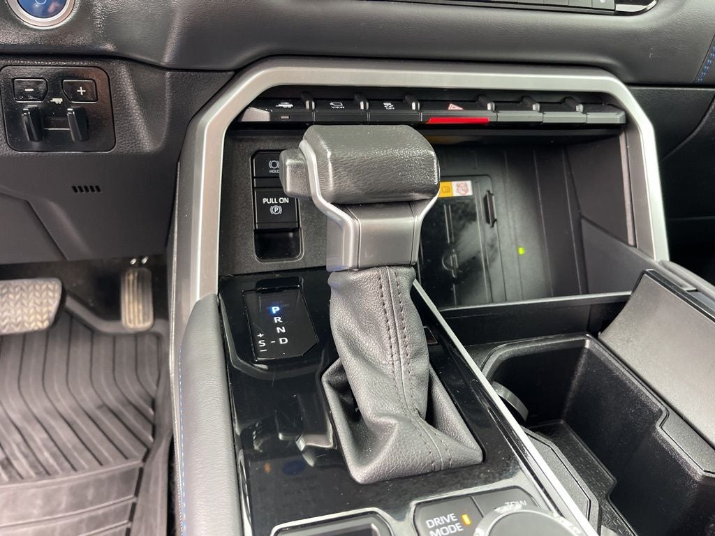 2024 Toyota Tundra Hybrid Platinum