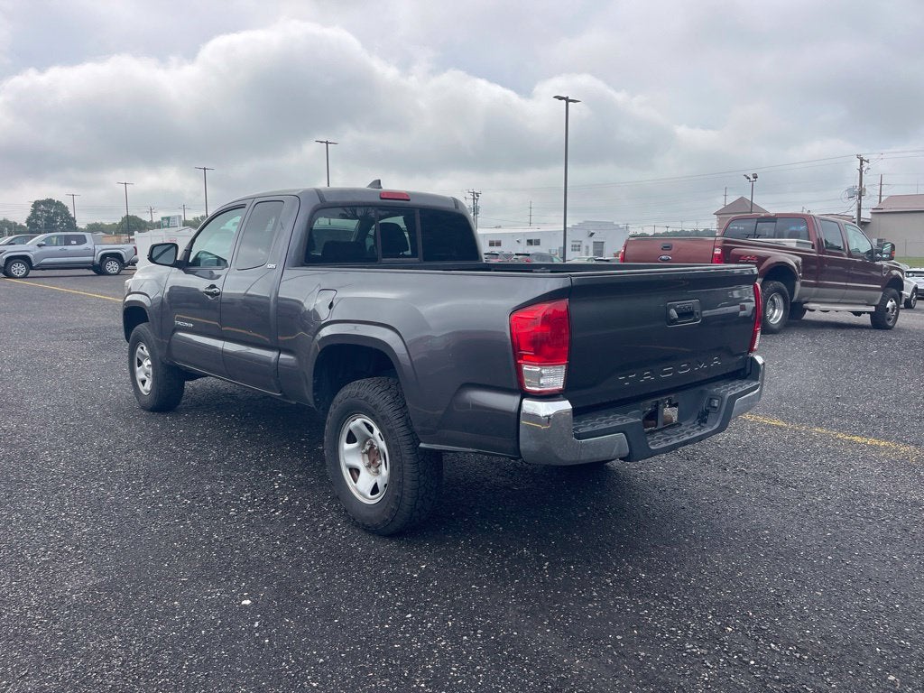 2016 Toyota Tacoma SR5
