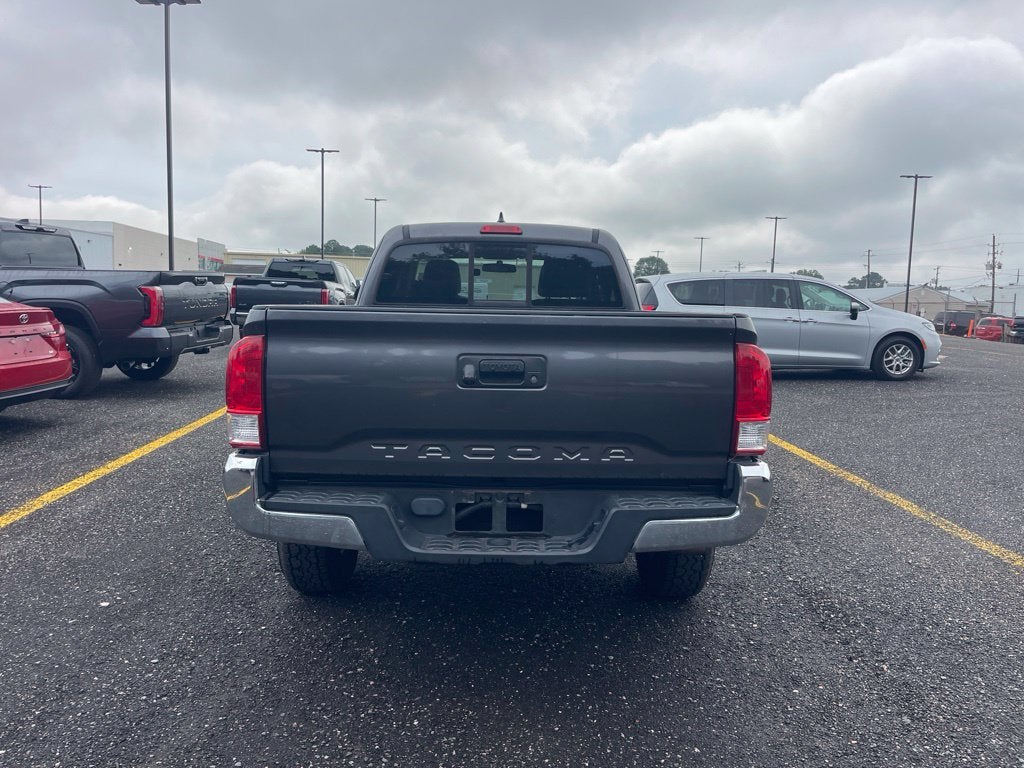 2016 Toyota Tacoma SR5
