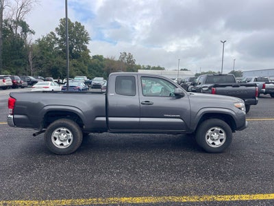 2016 Toyota Tacoma SR5