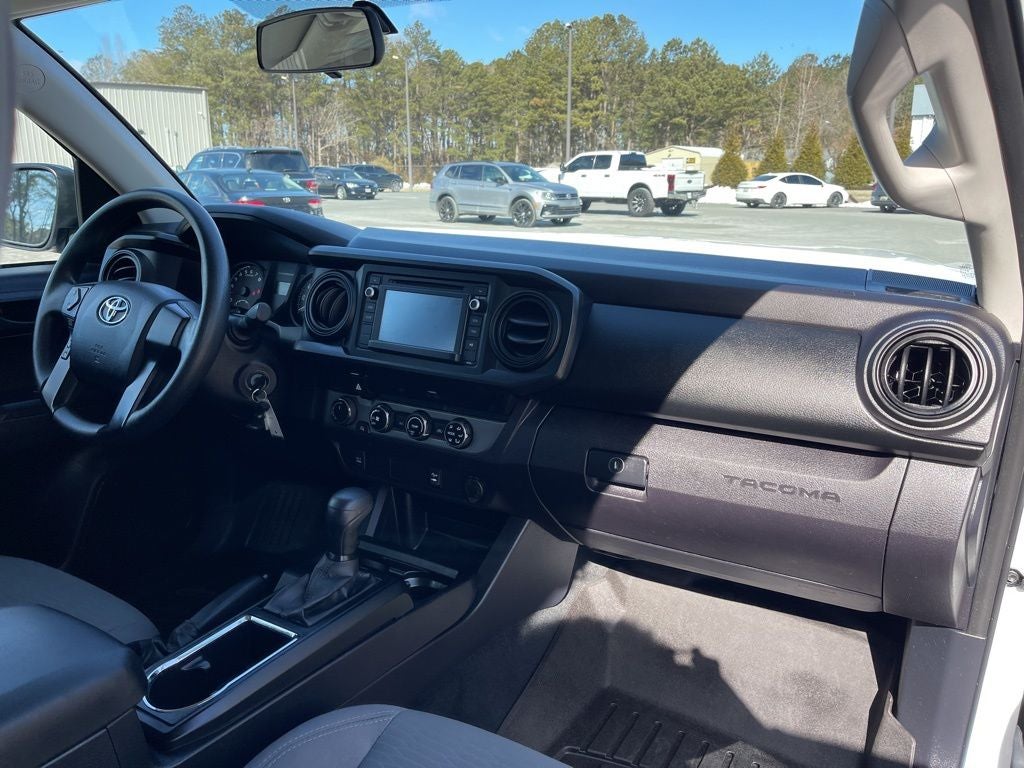 2017 Toyota Tacoma SR