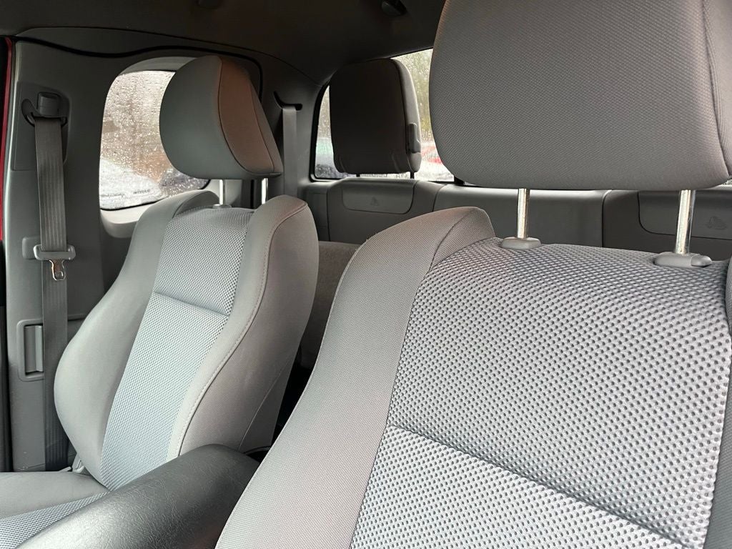 2012 Toyota Tacoma Base V6