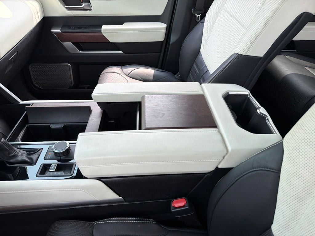 2023 Toyota Tundra Hybrid Capstone