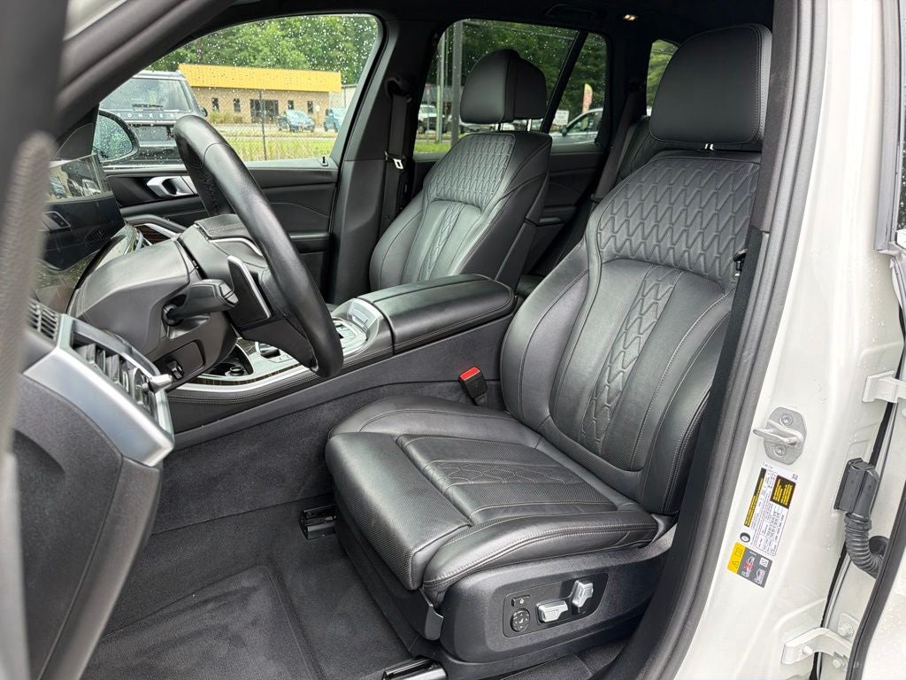 2025 BMW X5 xDrive50e