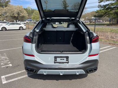2026 BMW X6 M60i