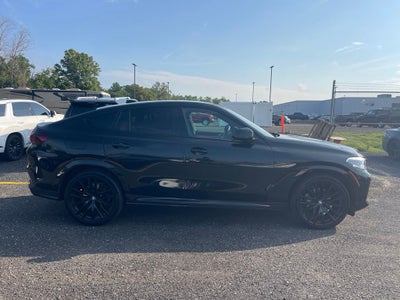 2022 BMW X6 xDrive40i