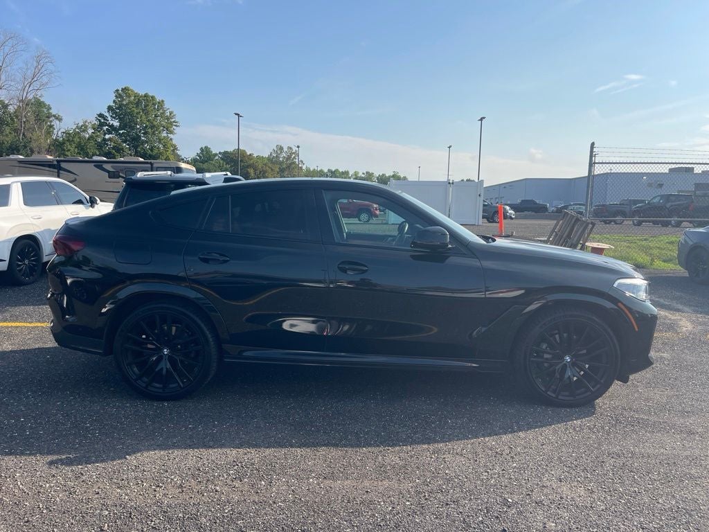 2022 BMW X6 xDrive40i