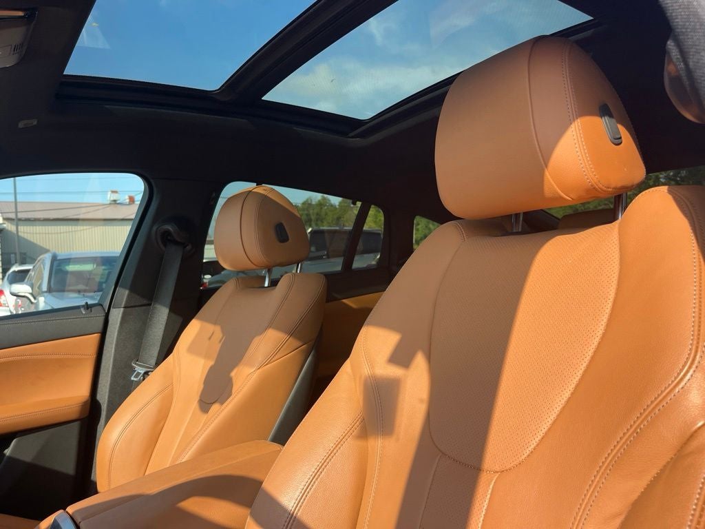 2022 BMW X6 xDrive40i