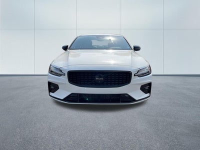 2024 Volvo S60 B5 Plus Black Edition