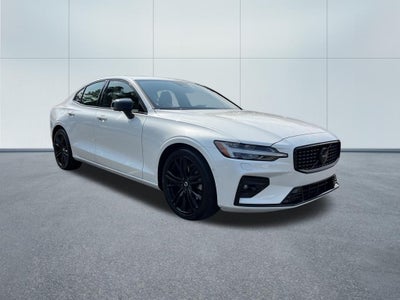 2024 Volvo S60 B5 Plus Black Edition