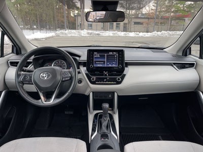 2022 Toyota Corolla Cross LE