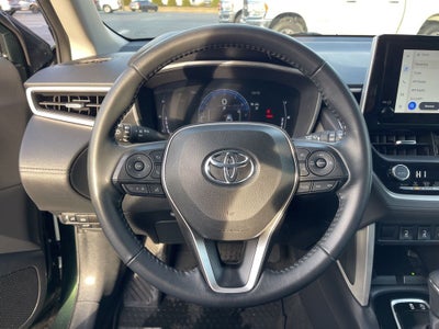 2024 Toyota Corolla Cross XLE
